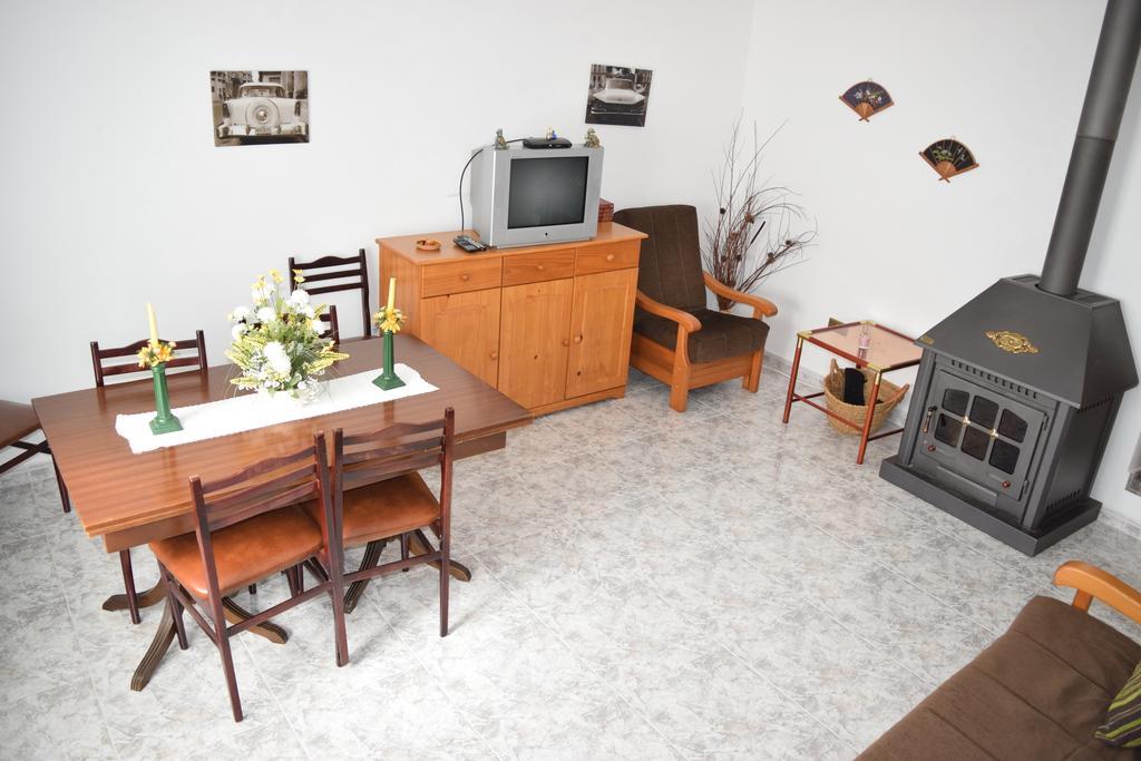 בית הארחה Requiás 	Chuca House מראה חיצוני תמונה
